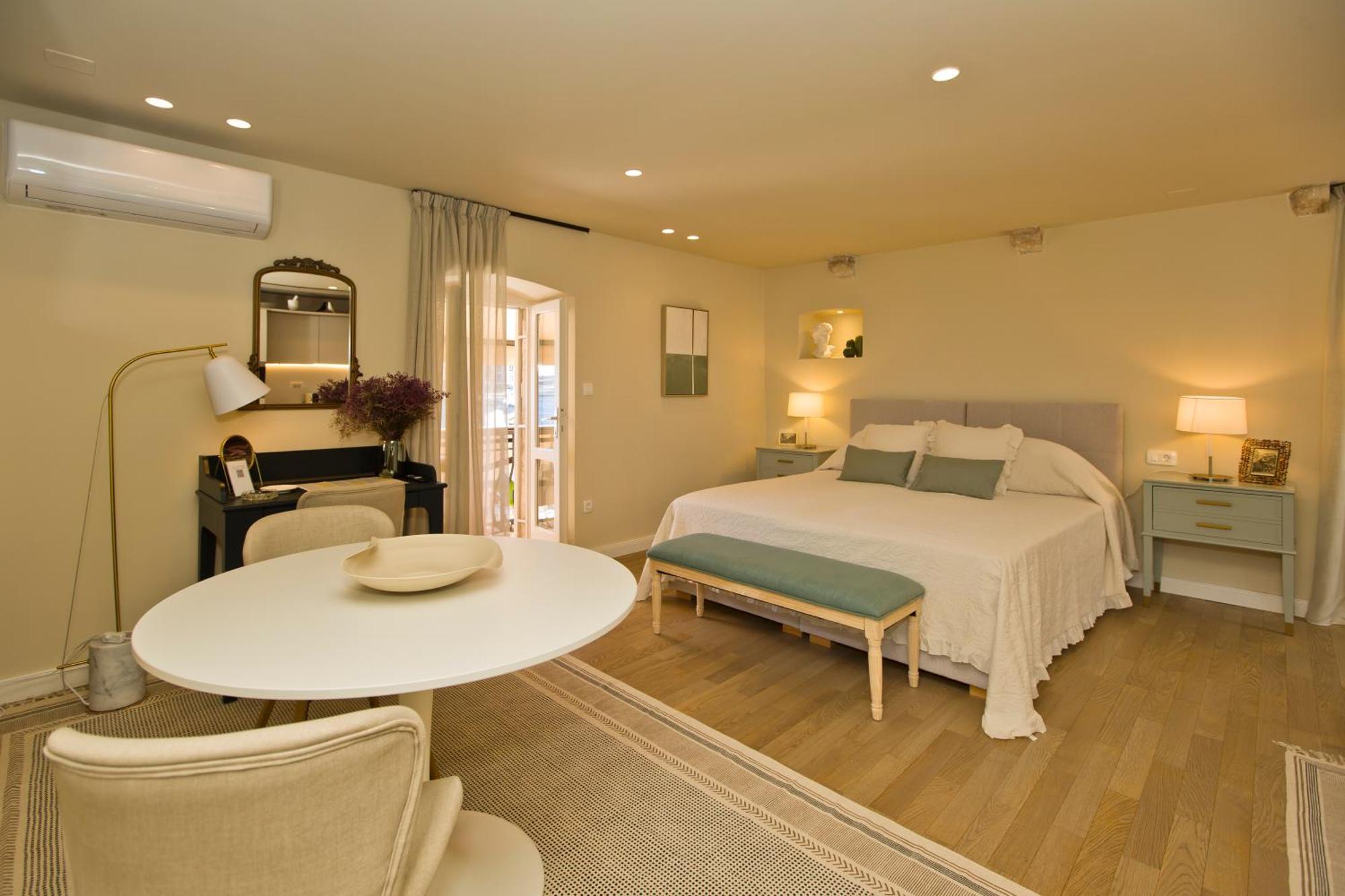Apartment Riva Yacht Hvar Town